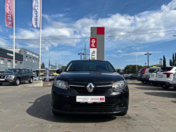 Renault Logan II с пробегом 2017 года, цена 902 200 рублей, 77121 км, седан, Автокод Объявления