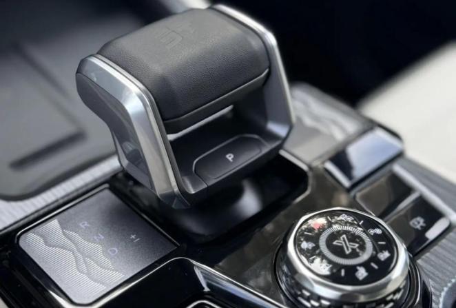 JETOUR T1 с пробегом 2025 года, цена 3 350 000 рублей, 10418 км, внедорожник, Автокод Объявления