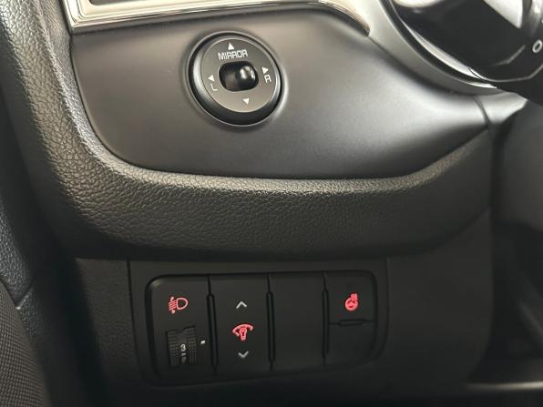 Kia Ceed II Рестайлинг с пробегом 2018 года, цена 1 310 000 рублей, 137065 км, универсал, Автокод Объявления