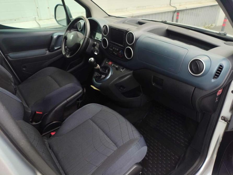 Peugeot Partner II Санкт-Петербург  - изображение 9