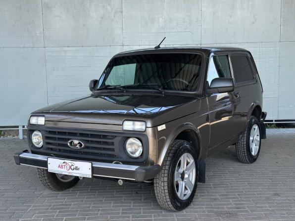 Lada (ВАЗ) Niva Legend I с пробегом 2025 года, цена 990 000 рублей, 9800 км, внедорожник, Автокод Объявления