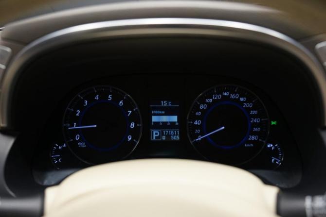 Infiniti FX II (S51) Рестайлинг с пробегом 2013 года, цена 2 155 000 рублей, 175000 км, внедорожник, Автокод Объявления