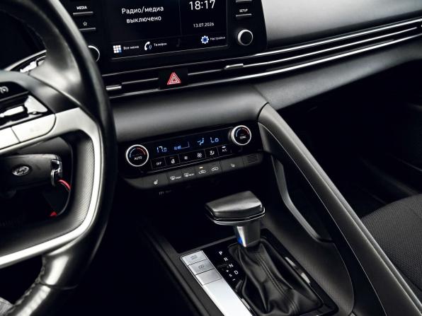 Hyundai Elantra VII (CN7) с пробегом 2021 года, цена 1 849 000 рублей, 127975 км, седан, Автокод Объявления