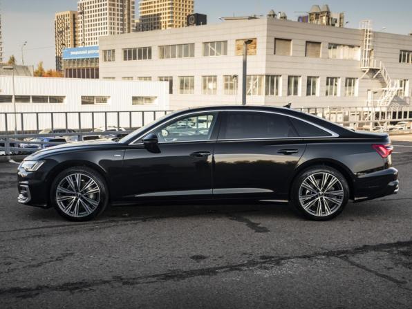 Audi A6 V (C8) Рестайлинг с пробегом 2023 года, цена 5 449 000 рублей, 23360 км, седан, Автокод Объявления
