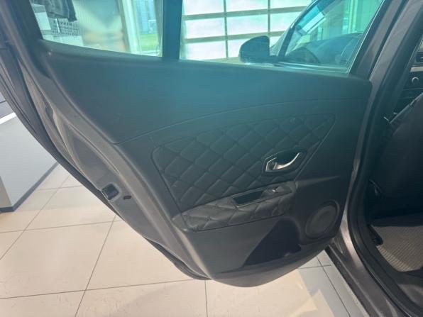 Renault Megane III с пробегом 2011 года, цена 569 000 рублей, 245000 км, хэтчбек, Автокод Объявления