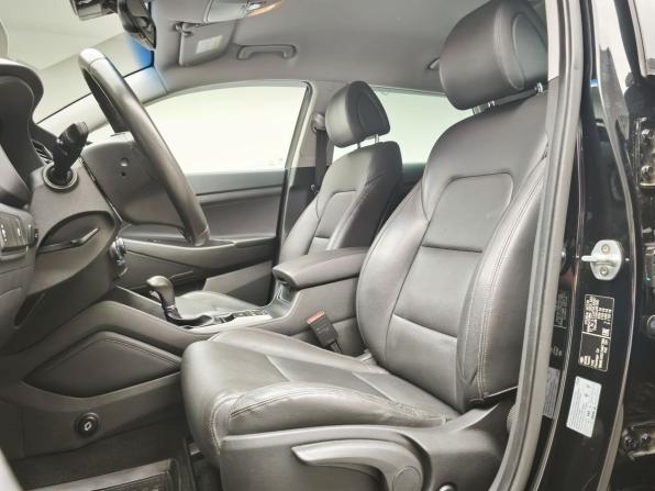 Hyundai Tucson III с пробегом 2017 года, цена 2 468 000 рублей, 35284 км, внедорожник, Автокод Объявления