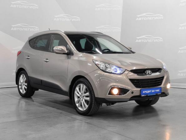 Hyundai ix35 I с пробегом 2011 года, цена 1 530 000 рублей, 212000 км, внедорожник, Автокод Объявления