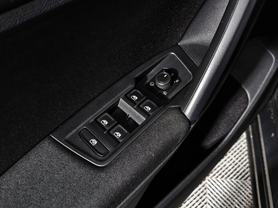 Volkswagen Tiguan II Рестайлинг Санкт-Петербург  - изображение 10