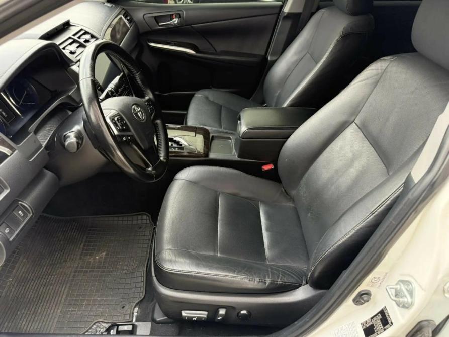 Toyota Camry VII (XV50) Рестайлинг Набережные Челны  - изображение 8
