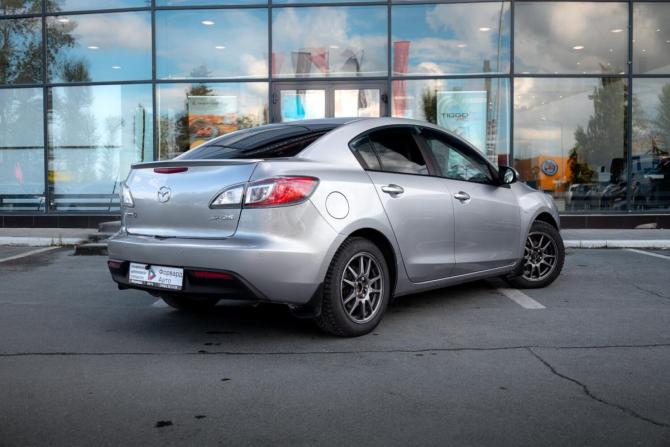 Mazda 3 II (BL) с пробегом 2011 года, цена 599 000 рублей, 246000 км, седан, Автокод Объявления