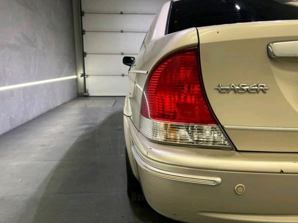 Ford Laser IV с пробегом 2001 года, цена 249 000 рублей, 299121 км, седан, Автокод Объявления