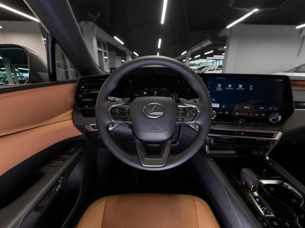 Lexus RX V с пробегом 2026 года, цена 8 850 000 рублей, 39 км, внедорожник, Автокод Объявления