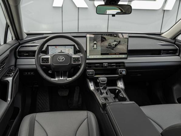 Toyota RAV4 VI (XA60) с пробегом 2026 года, цена 4 150 000 рублей, 62 км, внедорожник, Автокод Объявления