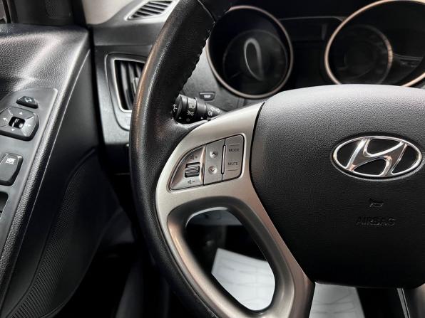 Hyundai ix35 I с пробегом 2012 года, цена 1 250 000 рублей, 98427 км, внедорожник, Автокод Объявления