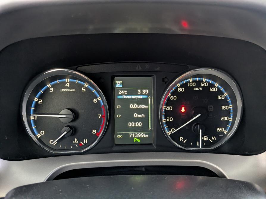 Toyota RAV4 IV (XA40) Рестайлинг Москва  - изображение 15