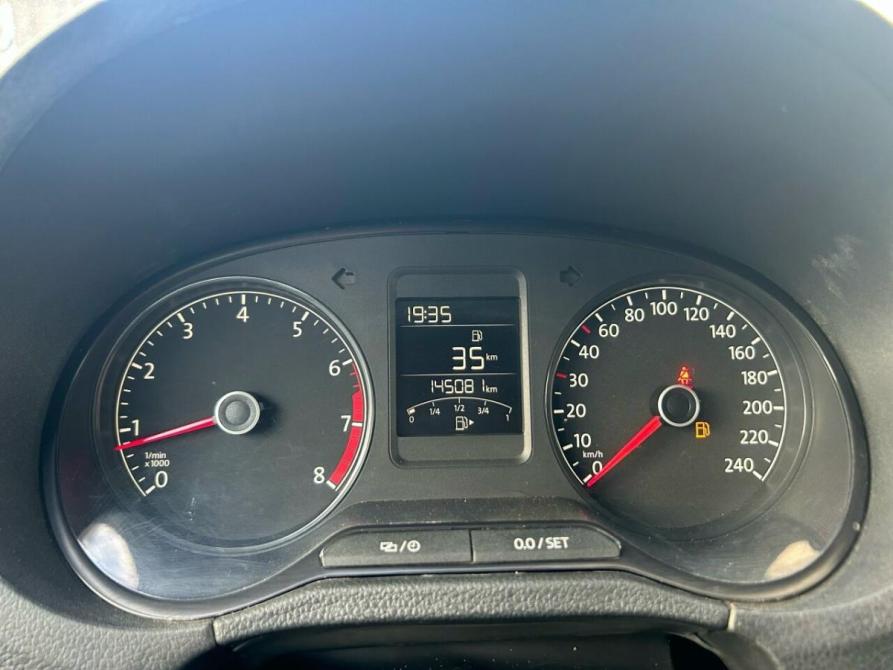 Volkswagen Polo V Рестайлинг Санкт-Петербург  - изображение 19