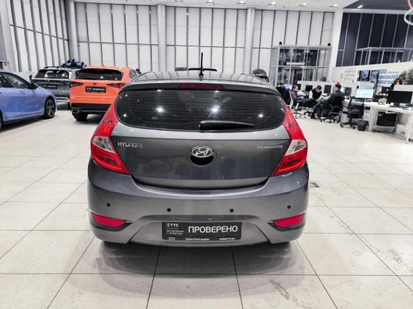 Hyundai Solaris I с пробегом 2012 года, цена 599 000 рублей, 209000 км, хэтчбек, Автокод Объявления