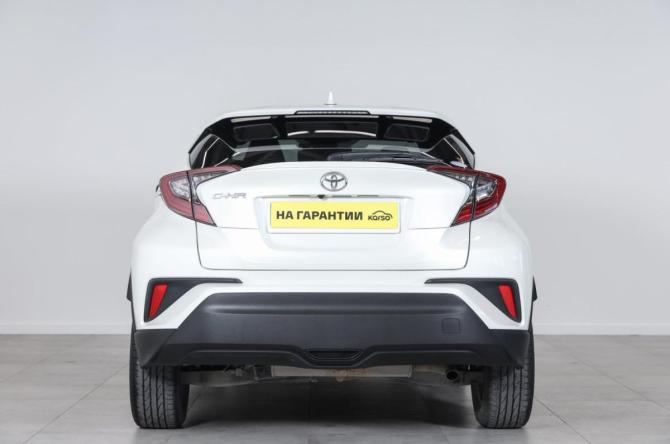 Toyota C-HR I с пробегом 2018 года, цена 1 849 000 рублей, 45690 км, внедорожник, Автокод Объявления