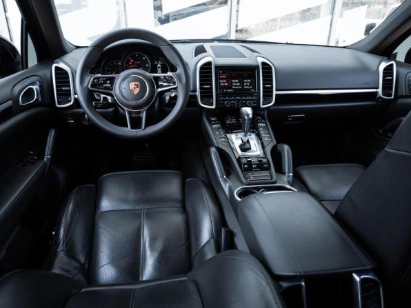 Porsche Cayenne II Рестайлинг (958) с пробегом 2015 года, цена 3 670 000 рублей, 207238 км, внедорожник, Автокод Объявления