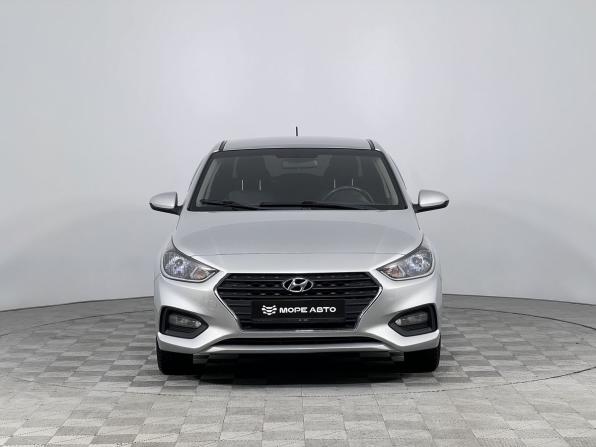 Hyundai Solaris II с пробегом 2017 года, цена 939 000 рублей, 216677 км, седан, Автокод Объявления