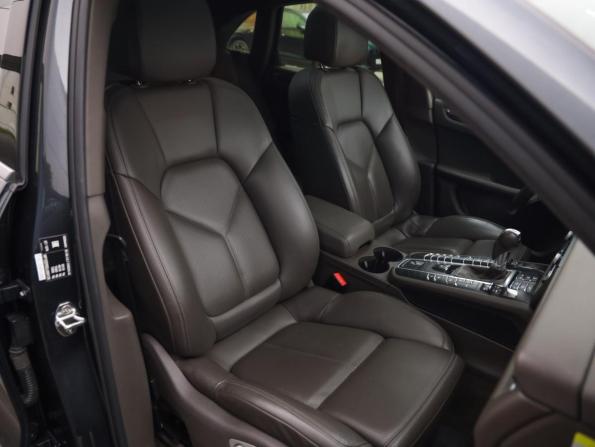 Porsche Macan I Рестайлинг с пробегом 2019 года, цена 4 100 000 рублей, 72323 км, внедорожник, Автокод Объявления