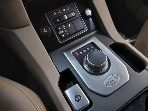 Land Rover Discovery IV Рестайлинг с пробегом 2014 года, цена 2 250 000 рублей, 245000 км, внедорожник, Автокод Объявления