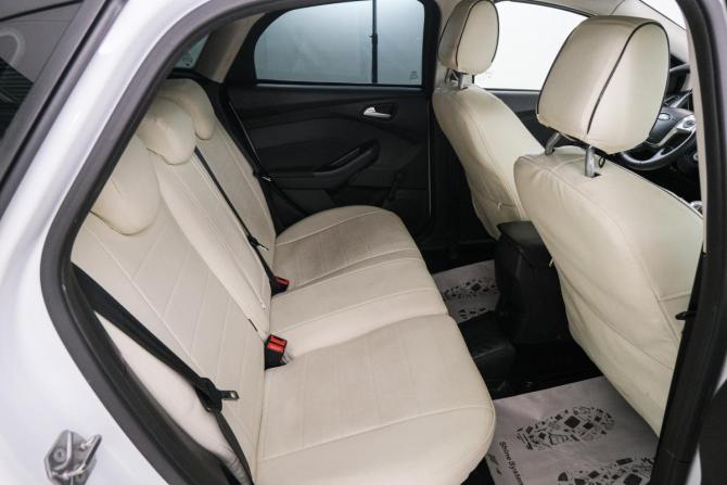 Ford Focus III с пробегом 2013 года, цена 799 000 рублей, 281685 км, хэтчбек, Автокод Объявления