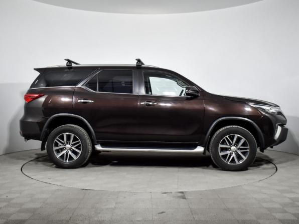 Toyota Fortuner II с пробегом 2018 года, цена 3 950 000 рублей, 50973 км, внедорожник, Автокод Объявления