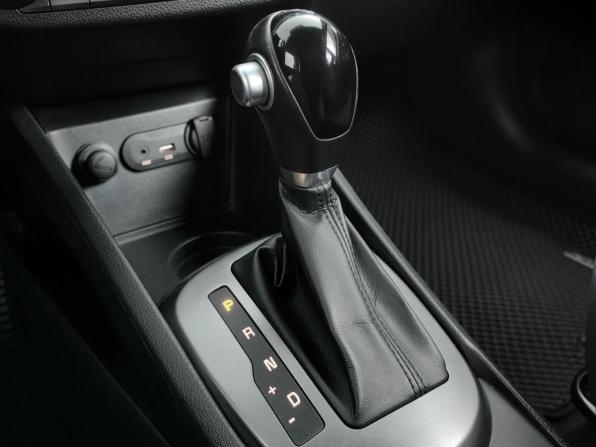 Kia Rio III Рестайлинг с пробегом 2016 года, цена 1 142 000 рублей, 92065 км, седан, Автокод Объявления