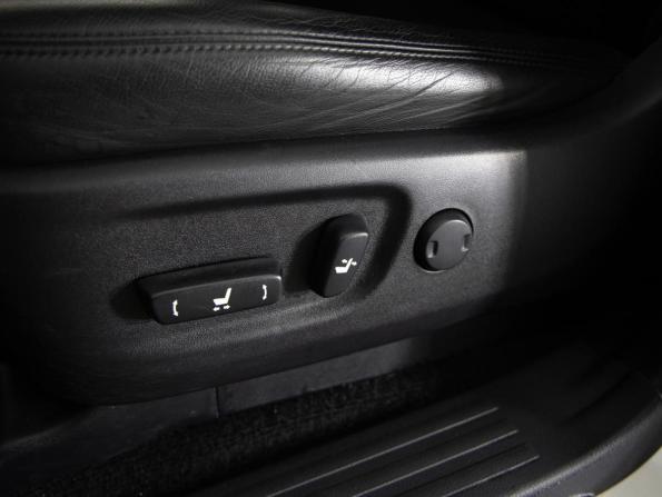 Toyota Land Cruiser Prado 150 Series Рестайлинг 3 с пробегом 2021 года, цена 6 799 000 рублей, 74521 км, внедорожник, Автокод Объявления