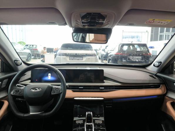 Chery Tiggo 8 Pro e+ с пробегом 2023 года, цена 2 250 000 рублей, 20001 км, внедорожник, Автокод Объявления