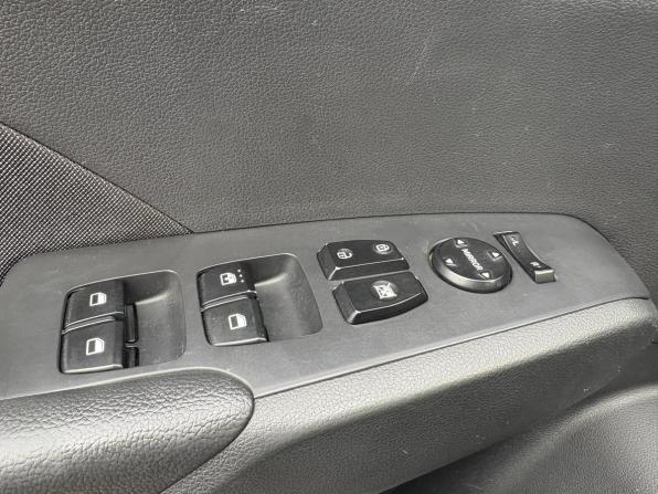 Hyundai Solaris II с пробегом 2018 года, цена 1 290 000 рублей, 143169 км, седан, Автокод Объявления