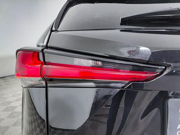 Lexus NX I Рестайлинг с пробегом 2019 года, цена 2 990 000 рублей, 173000 км, внедорожник, Автокод Объявления