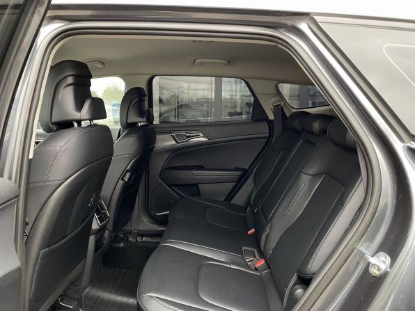 Kia Sportage V с пробегом 2023 года, цена 3 179 000 рублей, 51773 км, внедорожник, Автокод Объявления