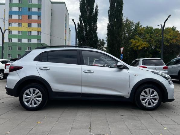 Kia Rio IV Рестайлинг с пробегом 2022 года, цена 1 590 000 рублей, 160964 км, хэтчбек, Автокод Объявления