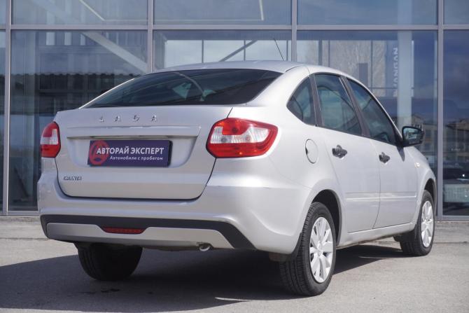 Lada (ВАЗ) Granta I Рестайлинг с пробегом 2021 года, цена 769 000 рублей, 32700 км, хэтчбек, Автокод Объявления