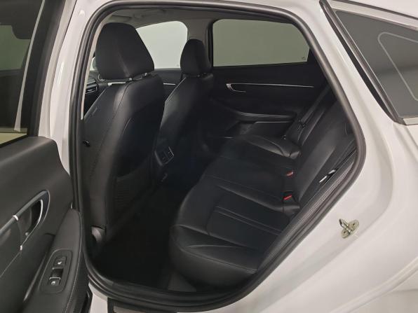 Hyundai Sonata VIII (DN8) с пробегом 2020 года, цена 2 275 000 рублей, 69555 км, седан, Автокод Объявления