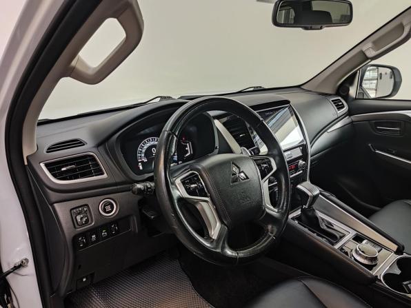 Mitsubishi Pajero Sport III Рестайлинг с пробегом 2020 года, цена 3 970 000 рублей, 88877 км, внедорожник, Автокод Объявления