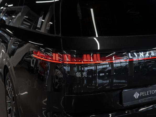 Lynk &amp; Co 900 с пробегом 2025 года, цена 8 150 000 рублей, 18 км, внедорожник, Автокод Объявления