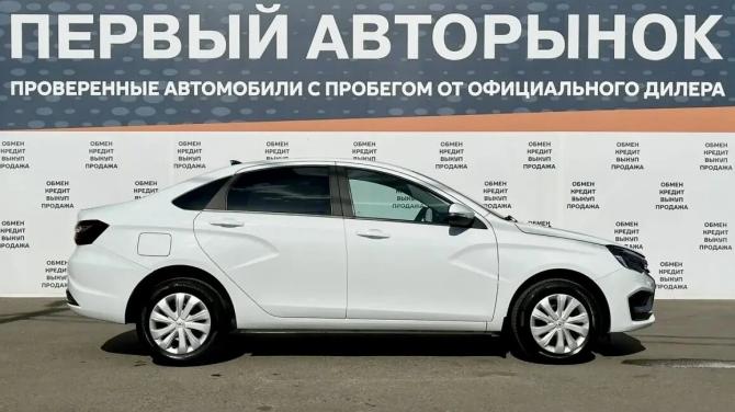 Lada (ВАЗ) Vesta I Рестайлинг (NG) с пробегом 2024 года, цена 1 333 000 рублей, 25879 км, седан, Автокод Объявления