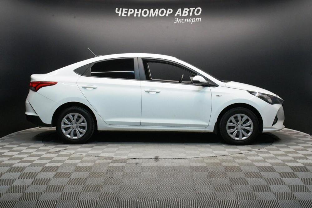 Hyundai Solaris II Рестайлинг Крым  - изображение 6