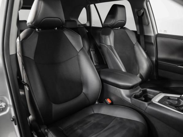 Toyota RAV4 V (XA50) с пробегом 2021 года, цена 3 069 000 рублей, 131629 км, внедорожник, Автокод Объявления