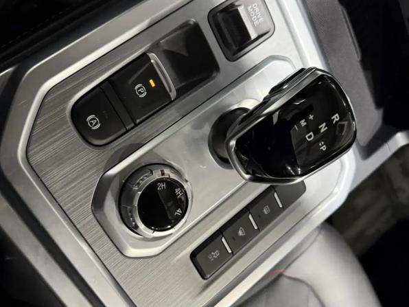 JAC T9 с пробегом 2024 года, цена 2 850 000 рублей, 45600 км, offers.body_type.unknown, Автокод Объявления