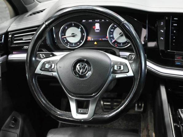 Volkswagen Touareg III с пробегом 2019 года, цена 5 750 000 рублей, 82962 км, внедорожник, Автокод Объявления