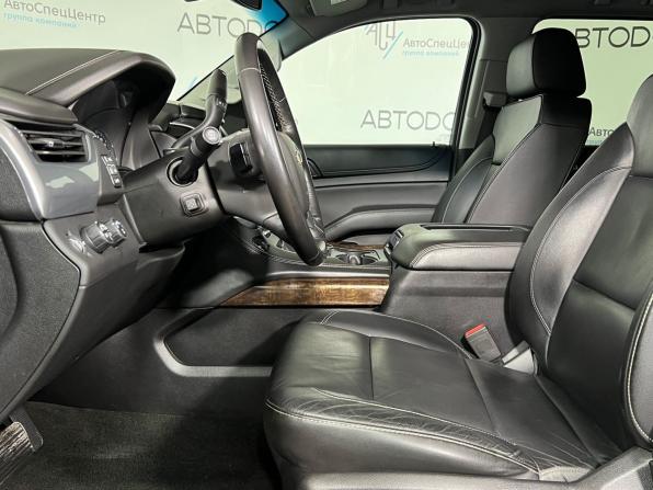 Chevrolet Tahoe IV с пробегом 2018 года, цена 3 169 000 рублей, 241178 км, внедорожник, Автокод Объявления