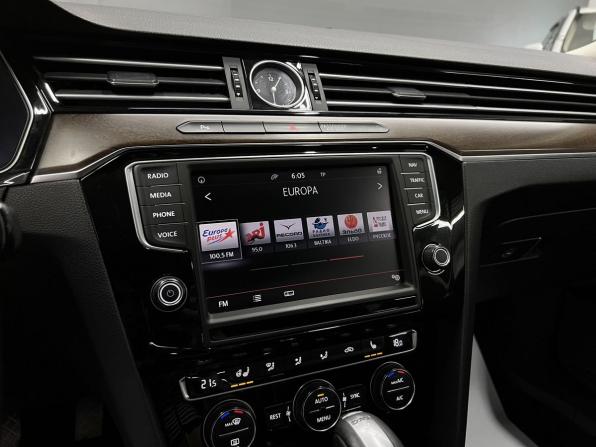 Volkswagen Passat B8 с пробегом 2015 года, цена 1 440 000 рублей, 234429 км, седан, Автокод Объявления
