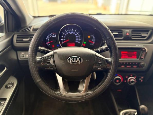 Kia Rio III с пробегом 2015 года, цена 734 800 рублей, 221000 км, седан, Автокод Объявления