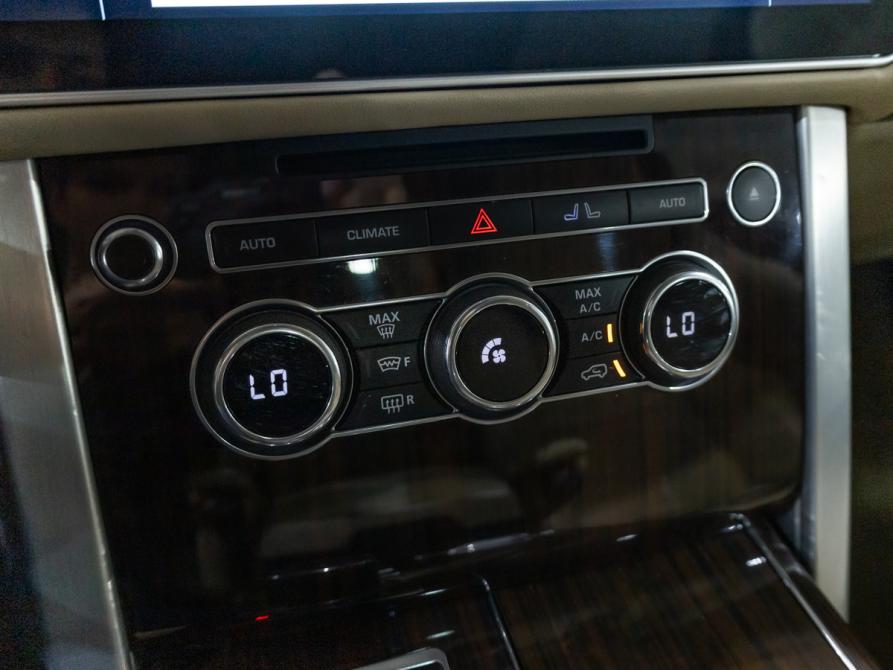 Land Rover Range Rover IV Санкт-Петербург  - изображение 18