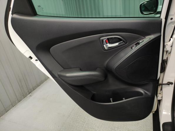 Hyundai ix35 I с пробегом 2011 года, цена 1 350 000 рублей, 167400 км, внедорожник, Автокод Объявления