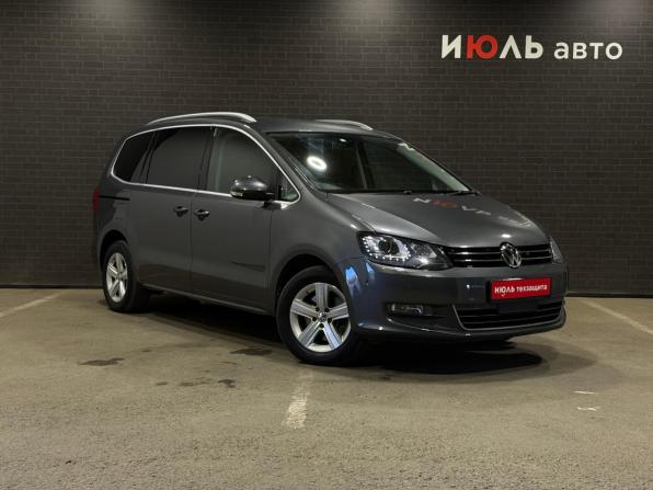 Volkswagen Sharan II с пробегом 2013 года, цена 1 495 000 рублей, 107751 км, минивэн, Автокод Объявления